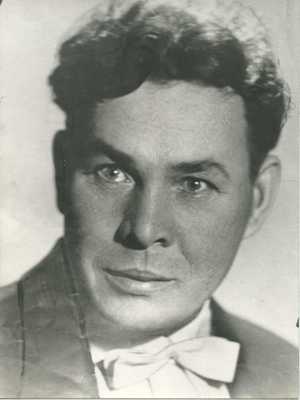 Альмеев Усман (1915 - 2011)